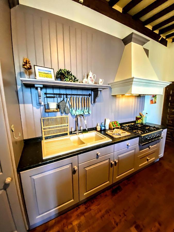 Centrally Located Sarlat Apartment With Medieval Town Views Екстер'єр фото